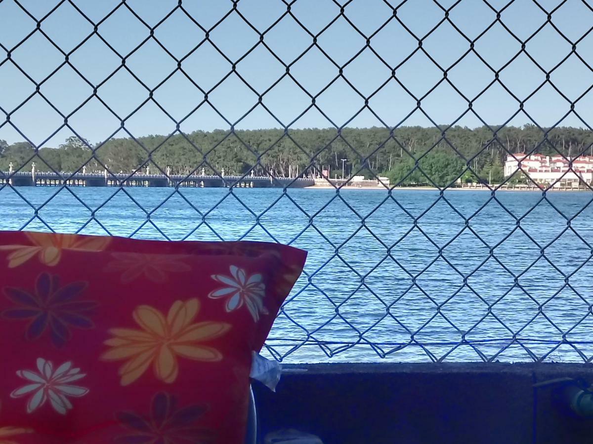 格罗韦Vistas Al Mar E Isla De La Toja公寓 外观 照片